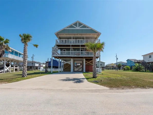 12926 Coronado Dr, Freeport, TX 77541