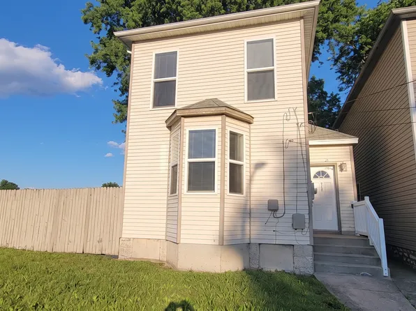 5102 Wicklow Pl, Saint Louis, MO 63111