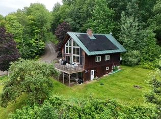 1137 Ridge Hill Drive, Derby, VT 05829