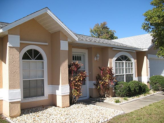 3rd image of 3528 Egret Dr