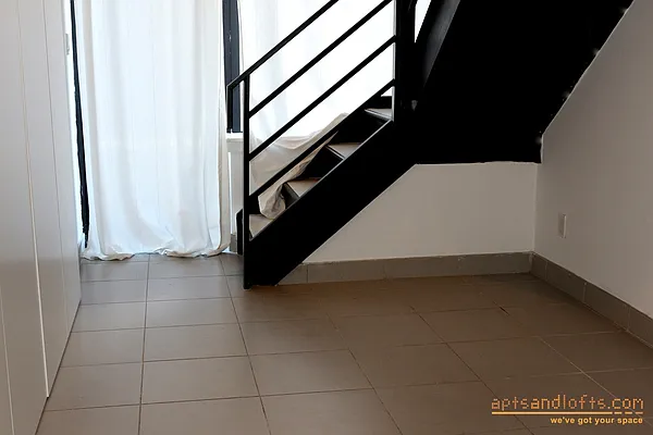 Rented by aptsandlofts.com | media 8