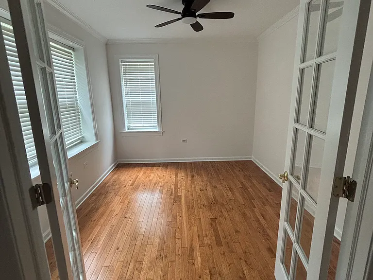 Second bedroom/den
