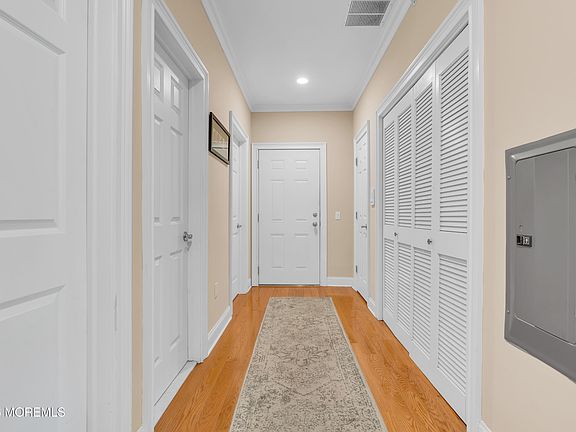 3rd image of 1713 Main Street #203