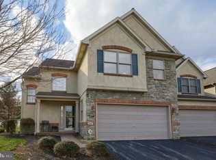 238 Fieldcrest Ln, Ephrata, PA 17522