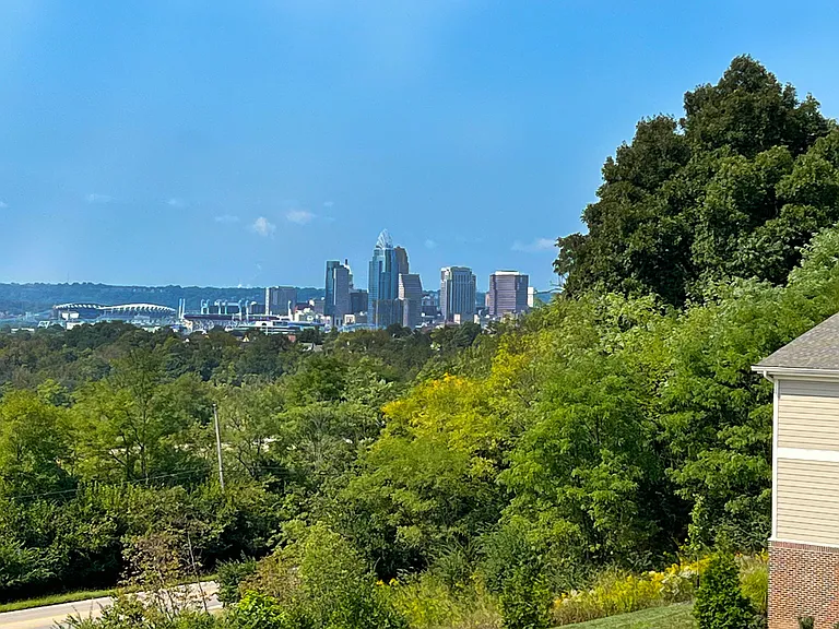 The Overlook at Ft. Thomas — Photo 8