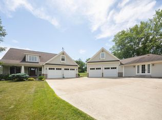 624 Franklin Ave, Heath, OH