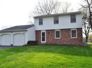 886 Independence Dr, Webster, NY 14580