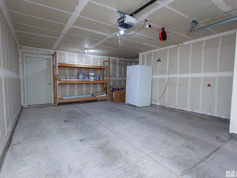 2700 Dana Kristin Ln — Photo 8