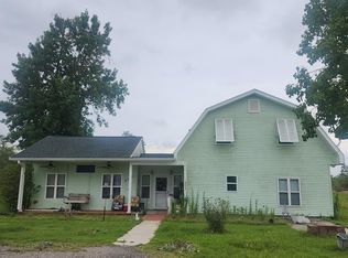 352 Borders Rd, Wewahitchka, FL 32465