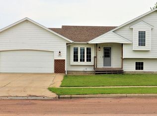 900 E Ryan Dr, Tea, SD 57064