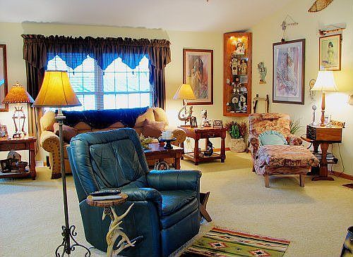 Living Room w/Fireplace