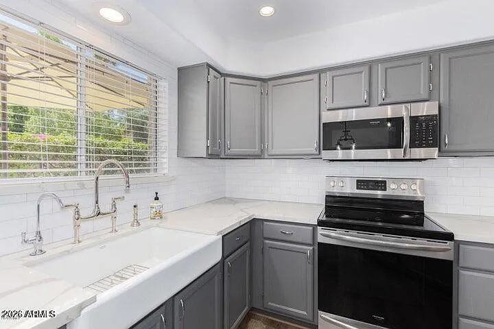 8841 S 51st St #1 — Photo 23