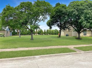 1115 Midway Dr, Richardson, TX 75081