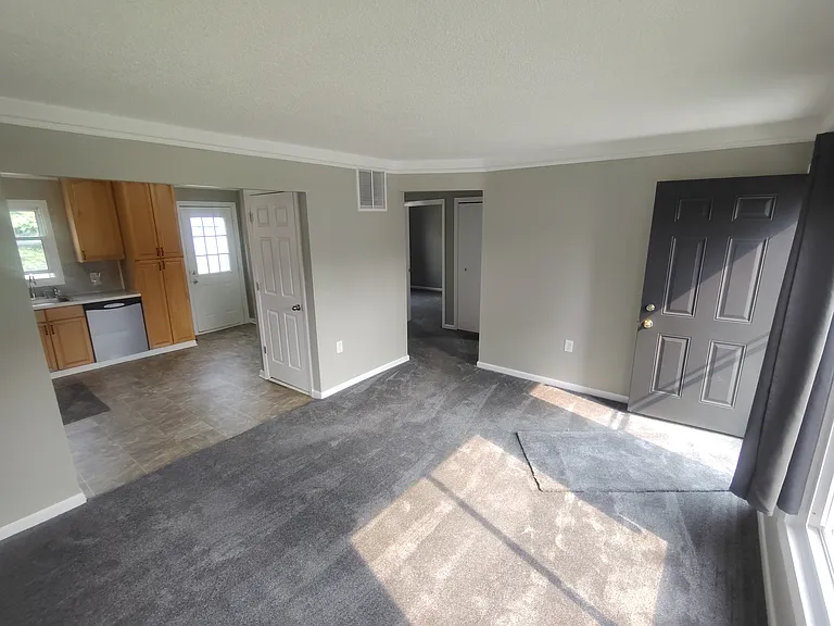 5932 Katherine Ave — Photo 6