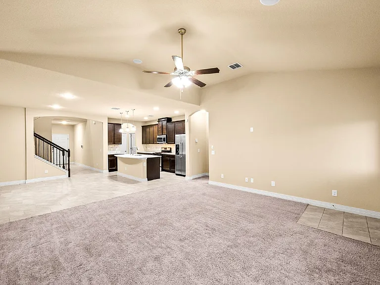 10406 Pecan Crst — Photo 11