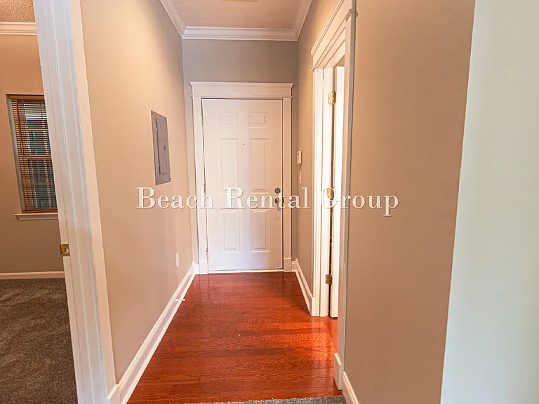 6307 Sweetwater Blvd — Photo 3