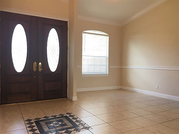 2nd image of 4104 Woodacre Ln