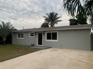 2802 Apalachee Rd, Palm Springs, FL 33406