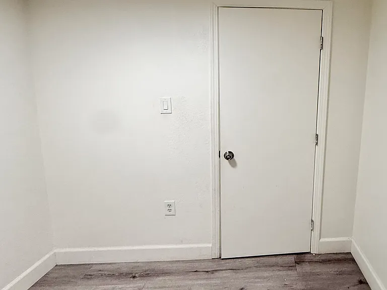 135 W Yosemite Ave #1 — Photo 7