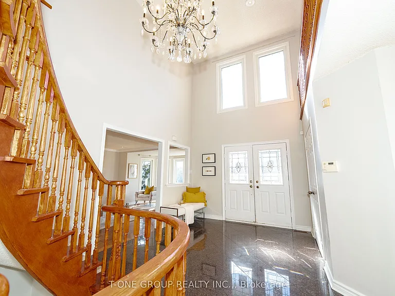 382 Elgin Mills Rd W — Photo 6