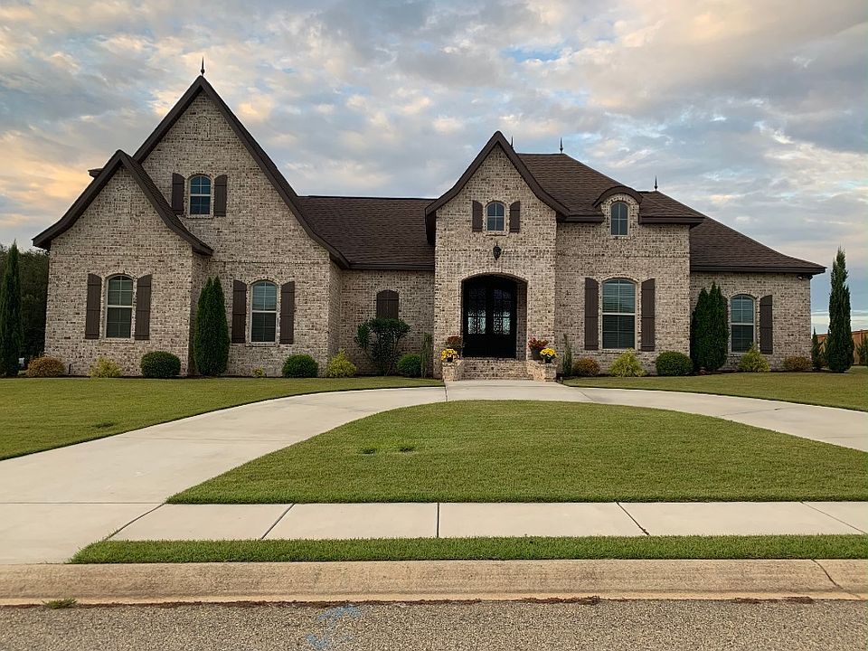 1st image of 100 Arapaho Dr