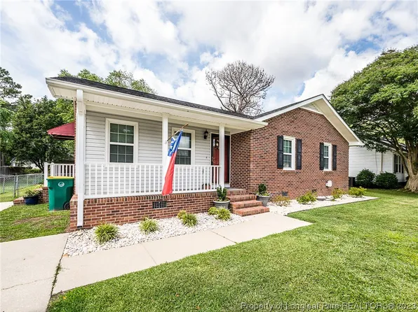 1209 E 10th St, Lumberton, NC 28358