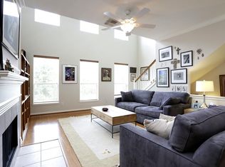 2806 Chenevert St, Houston, TX 77004