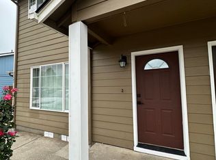 3327 Rockingham Ct NE, Salem, OR 97301