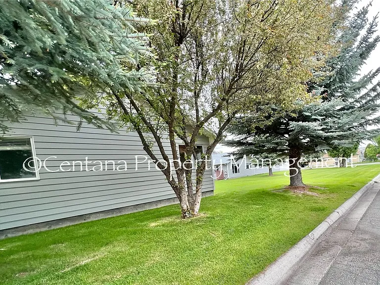 3101 Dixon St — Photo 3