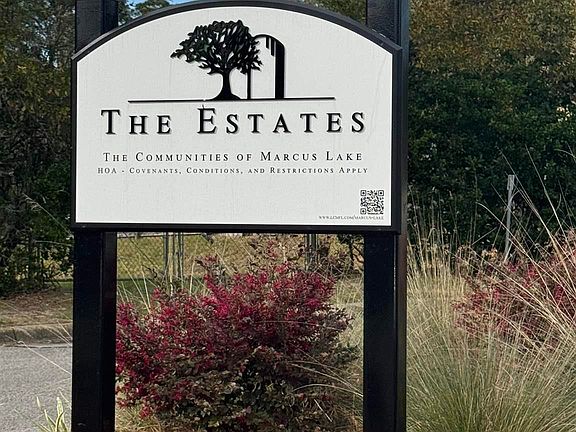 2nd image of 7078 Rampart Way