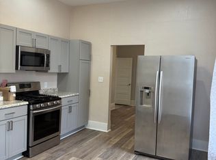 709 Washington Ave APT 1, Carnegie, PA
