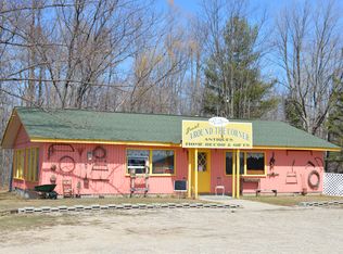 7728 Knapp Rd, Houghton Lake, MI 48629