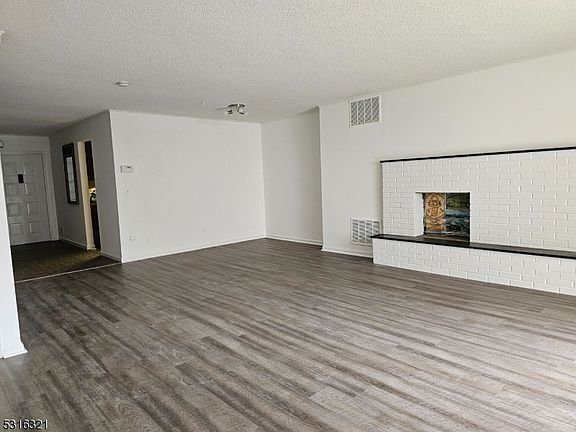 5th image of 14I Dorado Dr #I