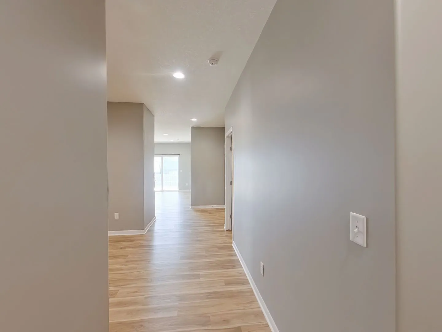 5293 N Toben Ct — Photo 2