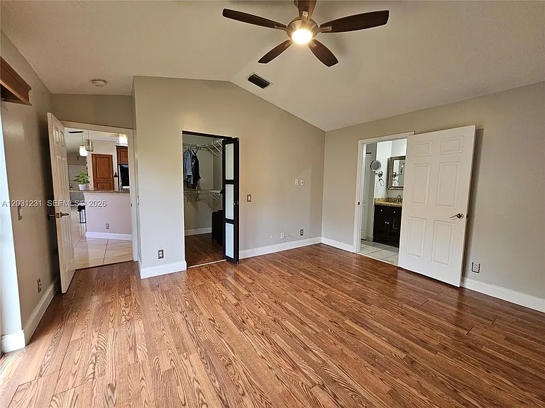 4232 Mahogany Ridge Dr — Photo 20