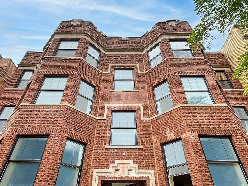 4626 N Ashland Ave #2N