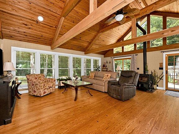 3rd image of 509 County Road 547