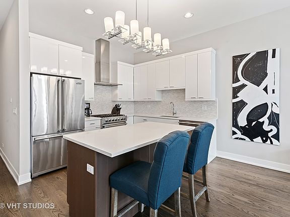 4th image of 1618 N Bosworth Ave #2N
