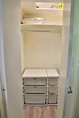 Rented by Engelman And Co | media 19