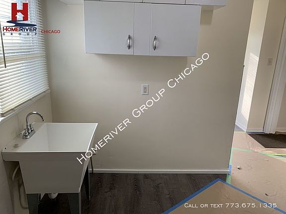 3rd image of 14909 Langley Ave