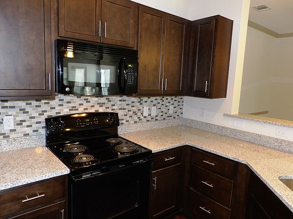 4th image of 1313 Nancelon Cir #1313