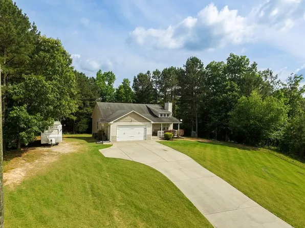 278 Mulberry Ln SE, Lindale, GA 30147