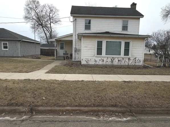1022 1st Ave, Rochelle, IL 61068