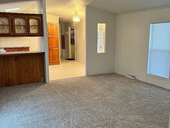 4th image of 1186 Apple Blossom Ln