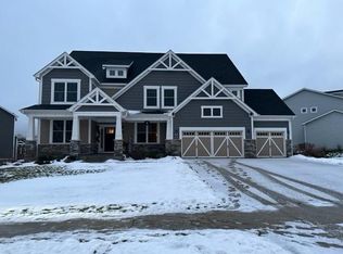 16501 Wuttke Xing, Eden Prairie, MN 55347