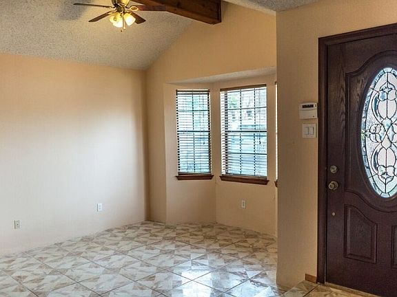 2nd image of 306 Potranca Ct