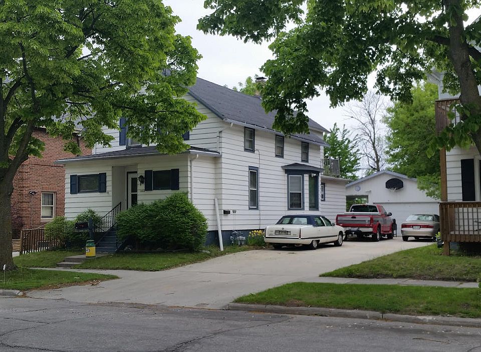 1st image of 1413 S 11th St