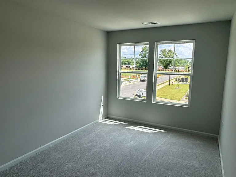 187 Peebles Dr — Photo 71