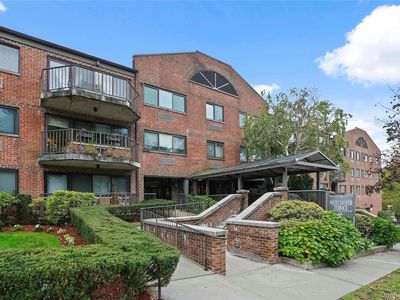 66 Crisfield Street #3D, Yonkers, NY, 10710
