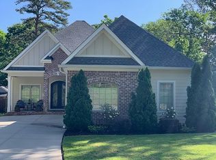 381 Peachtree Rd, Spartanburg, SC 29302